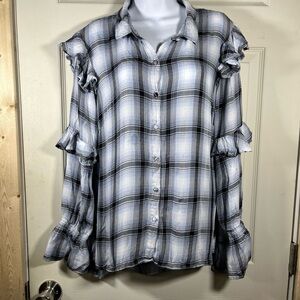 Elegant Plaid Button-Down Shirt with Ruffle‎ Accents